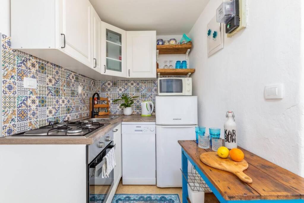 Casa Di Pietra Matelici Villa Divšići Eksteriør bilde